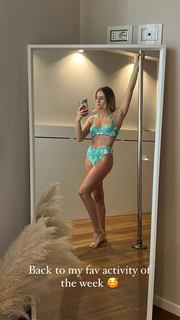 Valentina Ferragni feet photo thumbnail