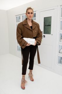 Valentina Ferragni feet photo thumbnail