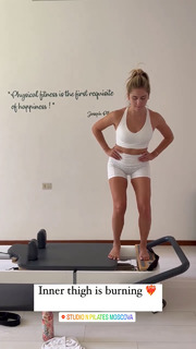 Valentina Ferragni feet photo thumbnail