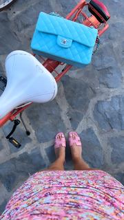 Valentina Ferragni feet photo thumbnail