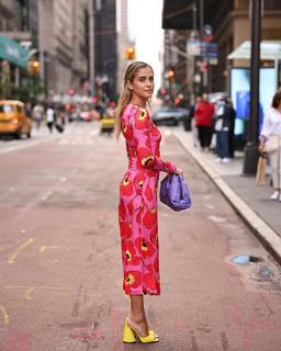 Valentina Ferragni feet photo thumbnail
