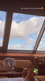 Valentina Ferragni feet photo thumbnail