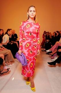 Valentina Ferragni feet photo thumbnail