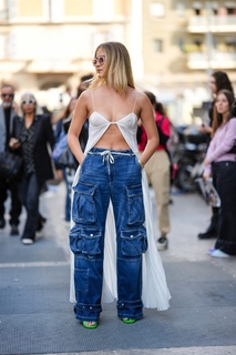 Valentina Ferragni feet photo thumbnail