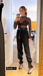 Valentina Ferragni feet photo thumbnail