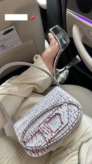 Valentina Ferragni feet photo thumbnail