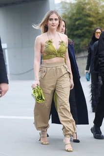 Valentina Ferragni feet photo thumbnail