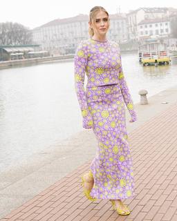 Valentina Ferragni feet photo thumbnail