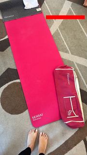 Valentina Ferragni feet photo thumbnail