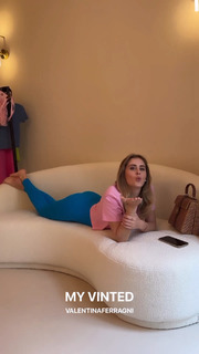Valentina Ferragni feet photo thumbnail