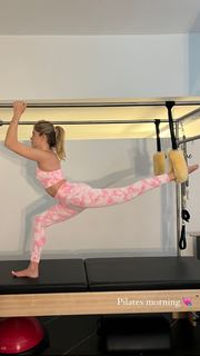 Valentina Ferragni feet photo thumbnail