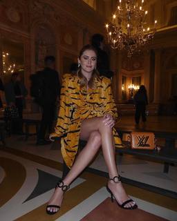 Valentina Ferragni feet photo thumbnail