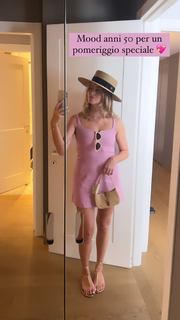 Valentina Ferragni feet photo thumbnail