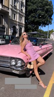 Valentina Ferragni feet photo thumbnail