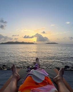 Valentina Ferragni feet photo thumbnail