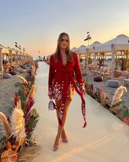 Valentina Ferragni feet photo thumbnail