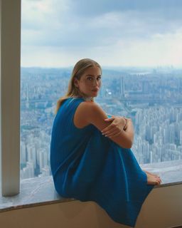 Valentina Ferragni feet photo thumbnail