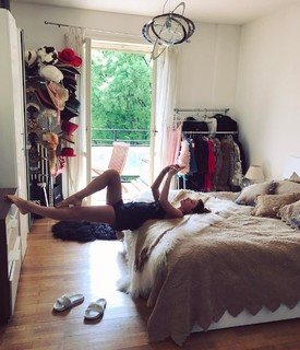 Valentina Fradegrada feet photo thumbnail