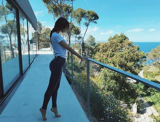 Valentina Fradegrada feet photo thumbnail