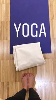 Valentina Fradegrada feet photo thumbnail