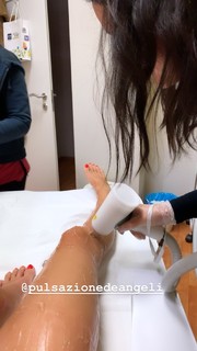 Valentina Fradegrada feet photo thumbnail