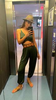 Valentina Fradegrada feet photo thumbnail