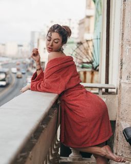 Valentina Fradegrada feet photo thumbnail