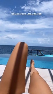 Valentina Fradegrada feet photo thumbnail