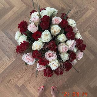 Valentina Fradegrada feet photo thumbnail