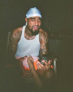 Valentina Fradegrada feet photo thumbnail