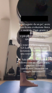 Valentina Fradegrada feet photo thumbnail