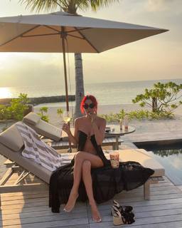 Valentina Fradegrada feet photo thumbnail