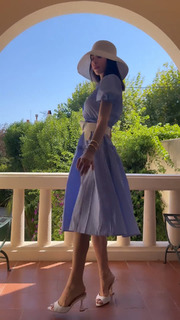 Valentina Fradegrada feet photo thumbnail