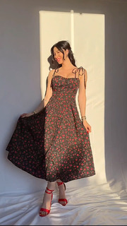 Valentina Fradegrada feet photo thumbnail