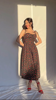 Valentina Fradegrada feet photo thumbnail