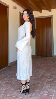 Valentina Fradegrada feet photo thumbnail