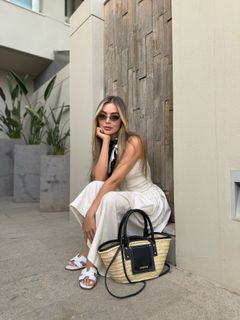 Valentina Gallego feet photo 13