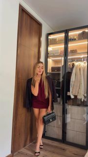 Valentina Gallego feet photo 3