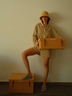 Valentina Herszage feet photo 1