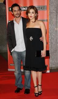 Valentina Lodovini feet photo thumbnail