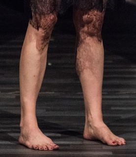 Valentina Lodovini feet photo thumbnail