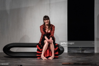 Valentina Lodovini feet photo thumbnail