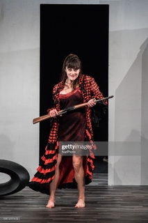 Valentina Lodovini feet photo thumbnail