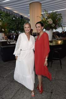 Valentina Pahde feet photo thumbnail