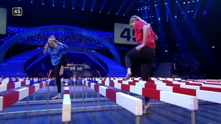 Valentina Pahde feet photo thumbnail