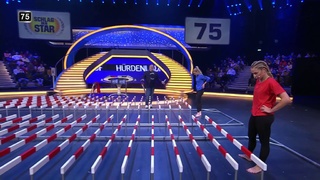 Valentina Pahde feet photo thumbnail