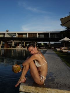 Valentina Pahde feet photo 2