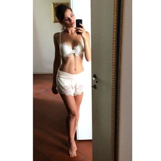 Valentina Pegorer feet photo 14