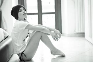 Valentina Pegorer feet photo 1