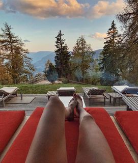 Valentina Pegorer feet photo 3